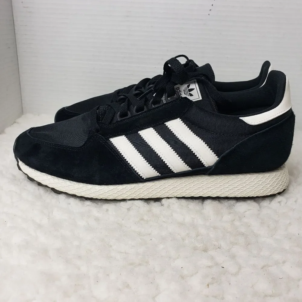adidas Forest Grove Mens Sneaker Size 11 Black Suede Shoes